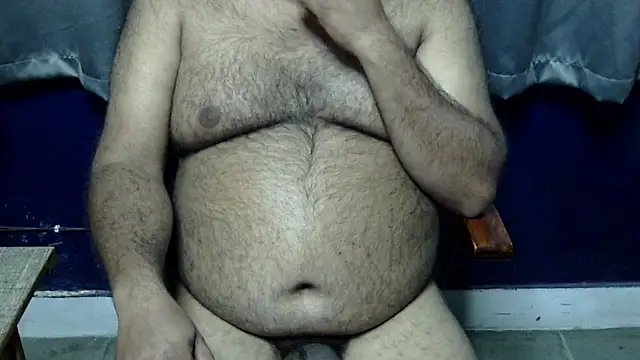hairysubcub_70 (Ask my age) - Welcome To Daddy's Room. Make Daddy Cum.