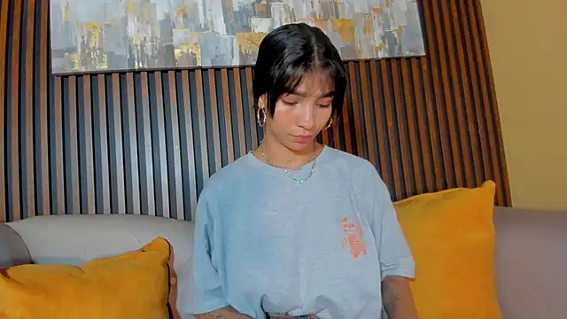 LauraAristizabal webcam