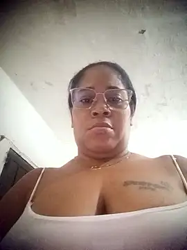 Big_ass_submissive webcam