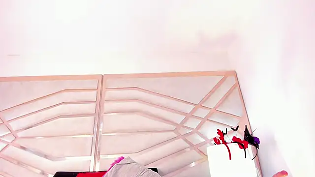 sophie-newton webcam