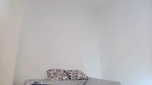 saramaartinez - Saramaartinez's free webcam - UK Sex Cams