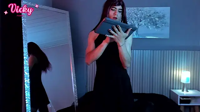 vicky_fant4sy webcam