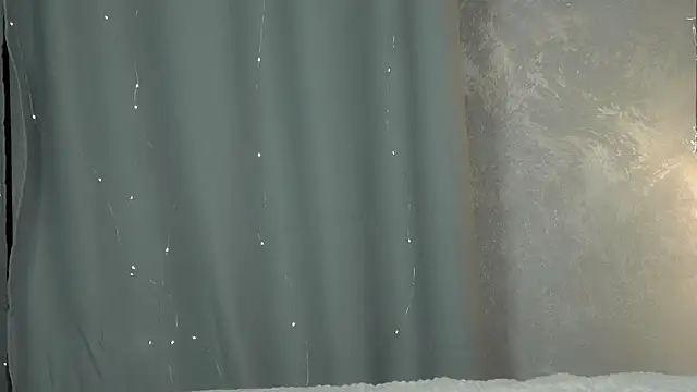 elissaglod - ElissaGlod's free webcam - UK Sex Cams