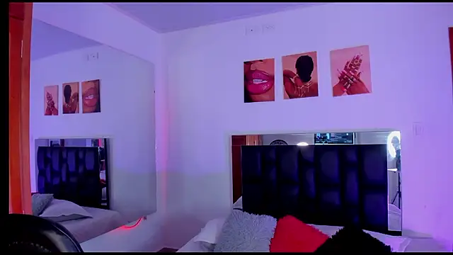 Isabella_Moon9 webcam