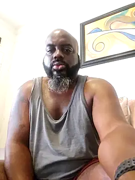 Webcam Model (ceedevon13)  is live.Free join now!