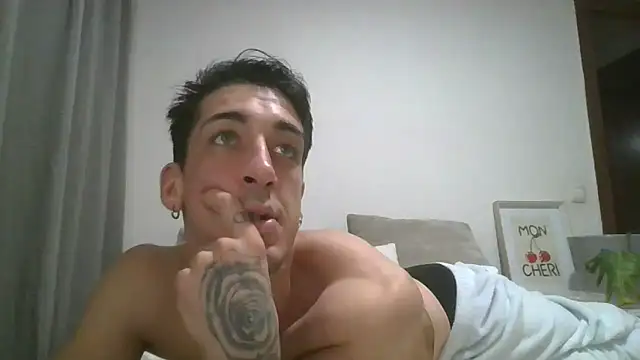 angelprivvt (M young) - boxer off