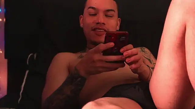 AlphaMasterXxx webcam