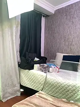 KarinaFlowers_ webcam