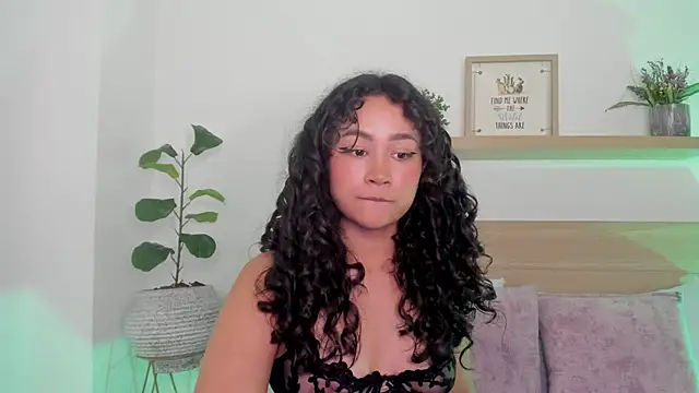 rossie_lanie_ webcam