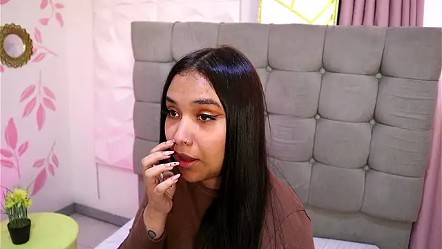 Isabelle_Lane webcam