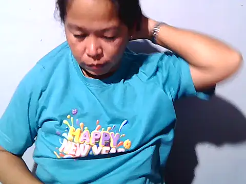 yummytitsxxx168 webcam