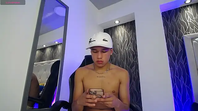 Dominik_Souza webcam