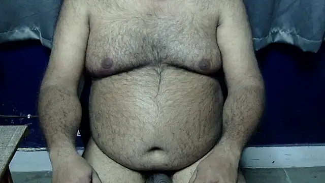 hairysubcub_70 (Ask my age) - Welcome To Daddy's Room. Make Daddy Cum.