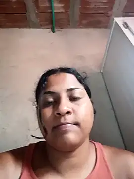 Giselabrunette25 webcam