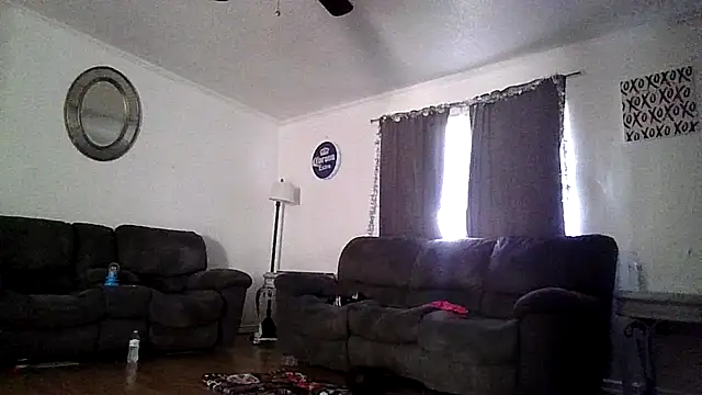 KatDaddie9886 webcam