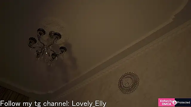 EllyMays webcam