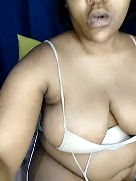 SweetJuicyPussy97 webcam