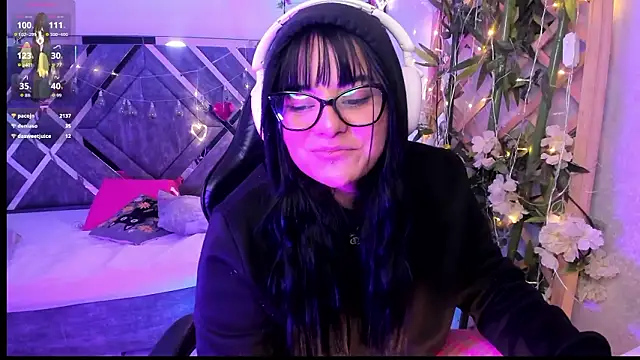 eternaaura - EternaAura's free webcam - UK Sex Cams