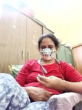 tamil_Boomika webcam