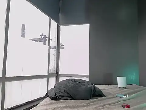 aaron_fordd (M twink) - Spread my ass in doggy + rub ass hole