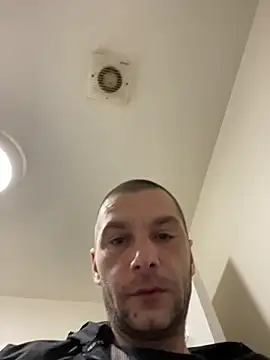 Kinkycouple142 webcam