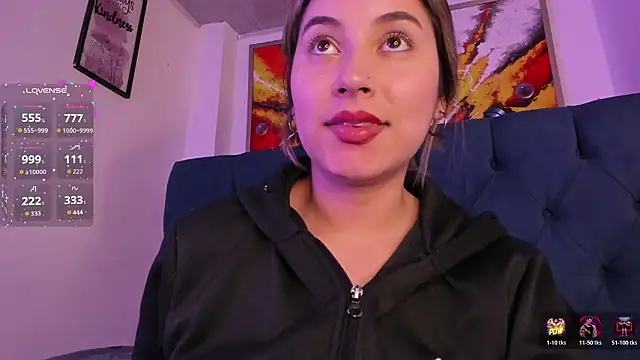 Violet_Blazee webcam