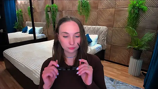 TrueReincarnation webcam