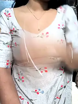 Webcam Model (NEETU-89)  is live.Free join now!