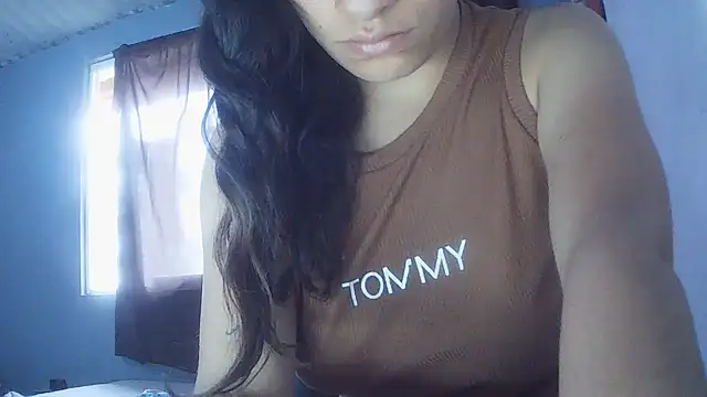 stephybrowm7 - Stephybrowm7's free webcam - UK Sex Cams