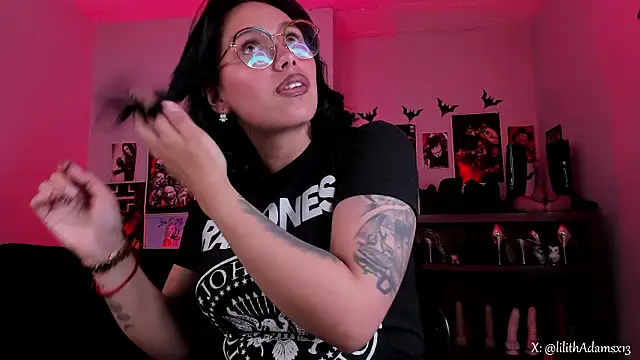 lilith-deveraux webcam