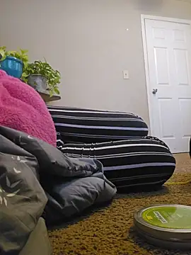 NAOMIdaFreakXXXXX webcam