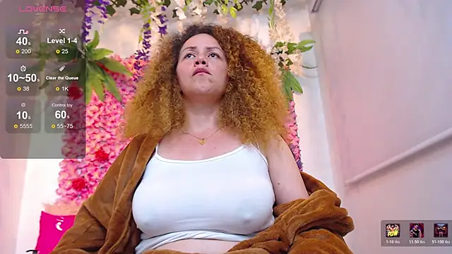 BLONDE_SEXYHOT webcam