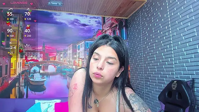 Small_naughty_ webcam