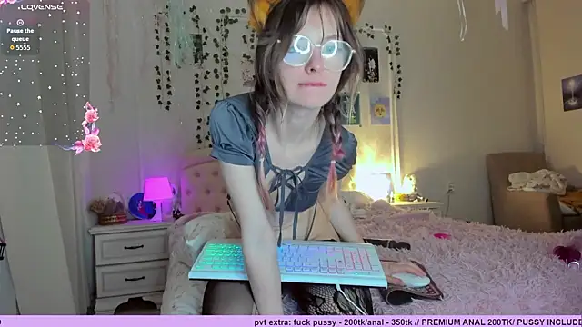 Neko_kitsune1 webcam