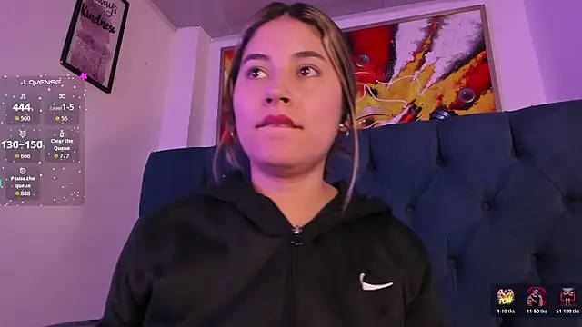 Violet_Blazee webcam