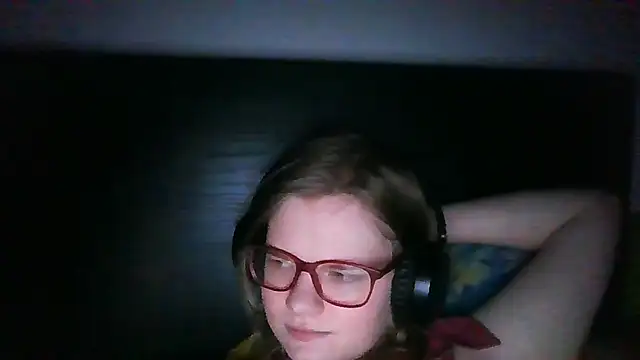 moonolighta - Moonolighta's free webcam - UK Sex Cams