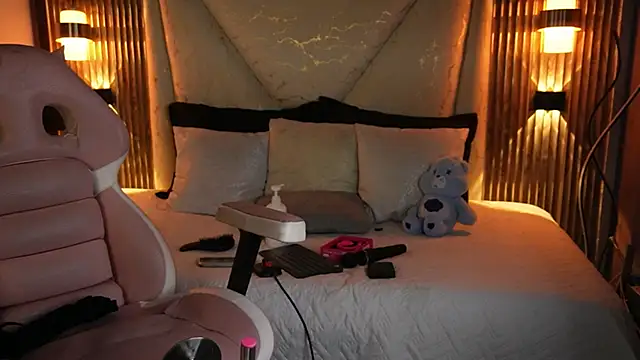 julieta_priv - Julieta_priv's free webcam - UK Sex Cams