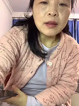 cgooh-611 - Cgooh-611's free webcam - UK Sex Cams