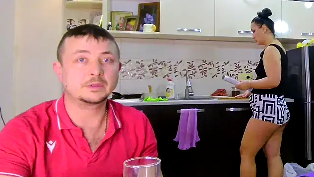 _kissmyass_ - _KissMyAss_'s free webcam - UK Sex Cams