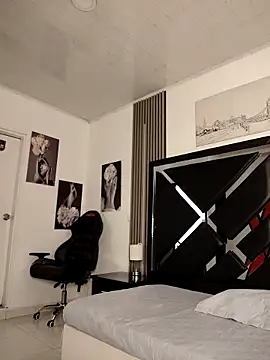 Natasha_miilf webcam