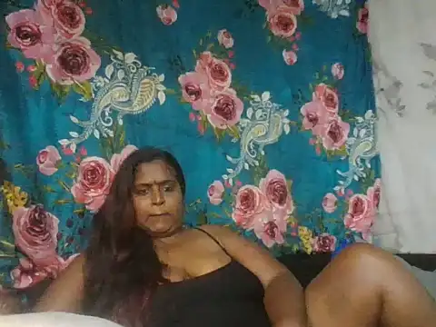 Indianhoney58 webcam