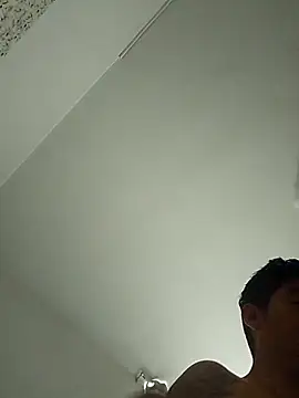 Yrresistible666 webcam