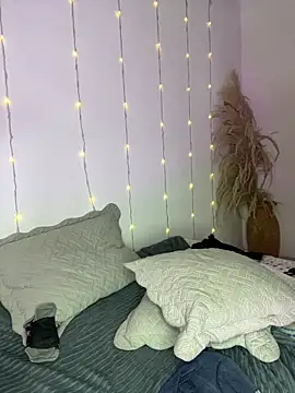 maisa_issa - Maisa_issa's free webcam - UK Sex Cams