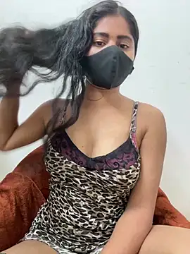 sexy-riya43 webcam
