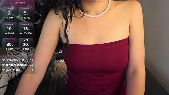 bella_vibess_s webcam