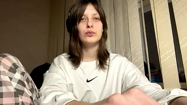 Love_Only_Sofia webcam