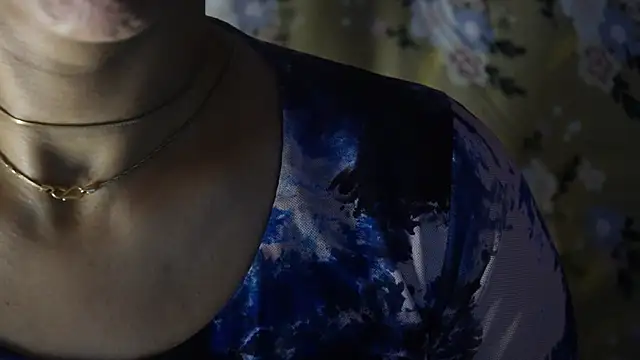 -AyeshaSinghania- webcam