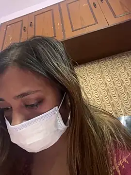 Webcam Model (goodvibesonly44445)  is live.Free join now!