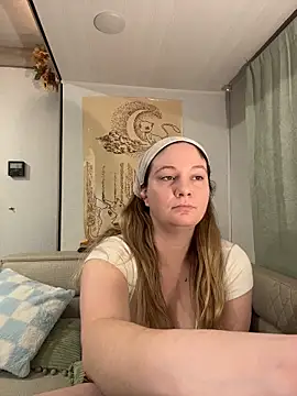 emerieskye20 webcam