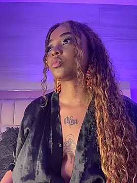 Webcam Model (pamela_west)  is live.Free join now!